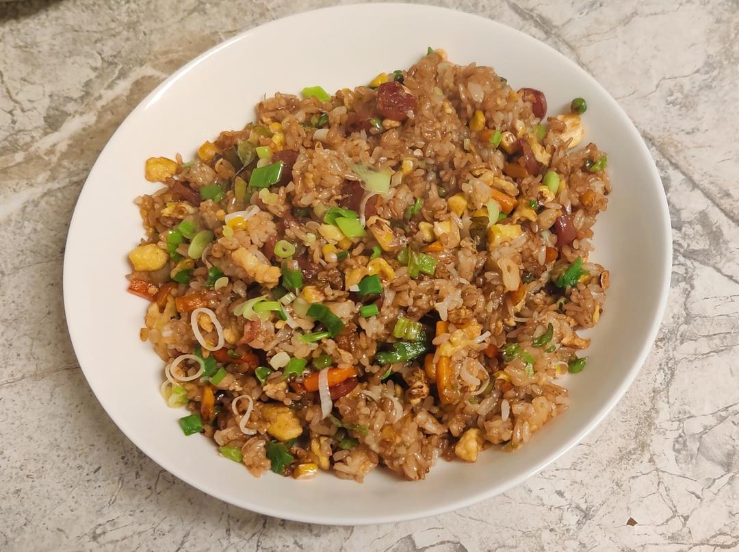 黯然销魂腊肠炒饭