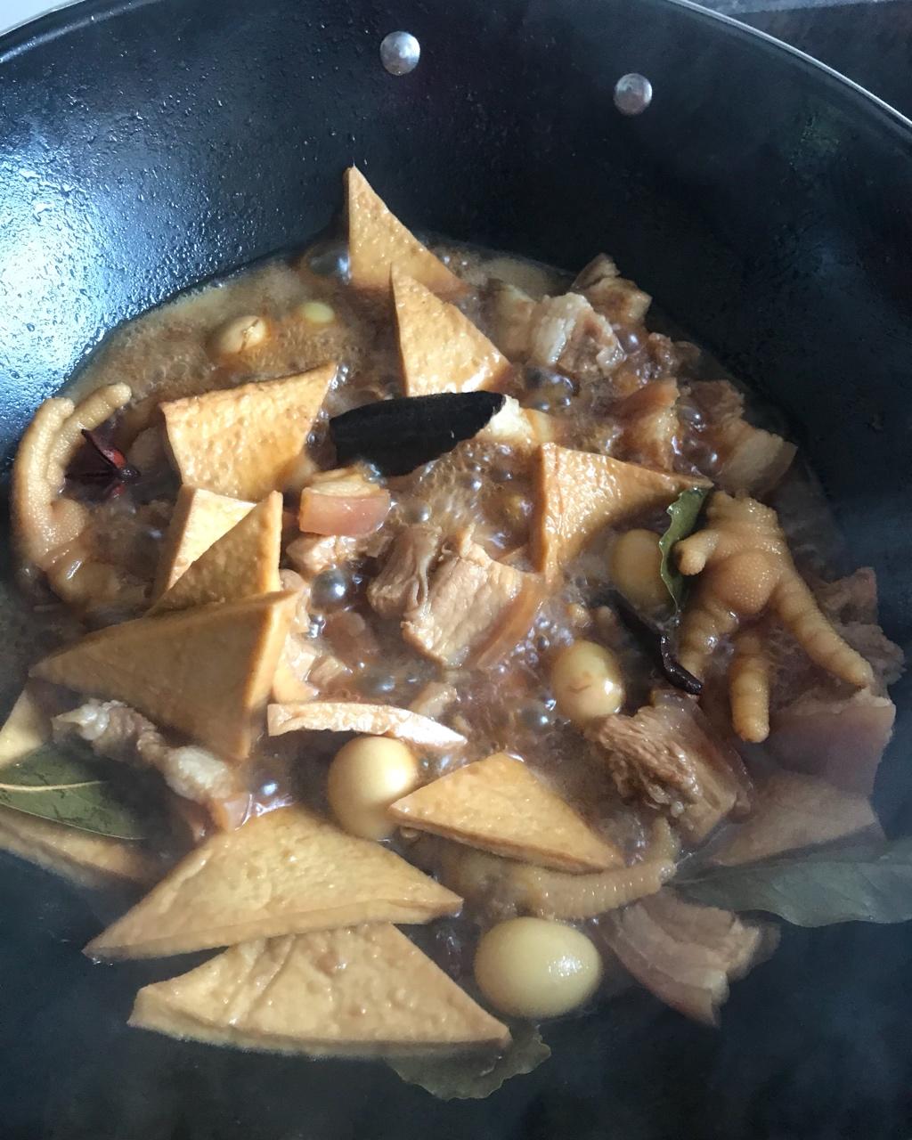 卤鸡爪