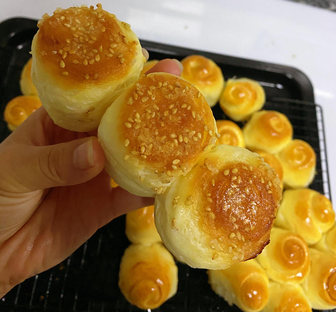 脆底蜂蜜小面包