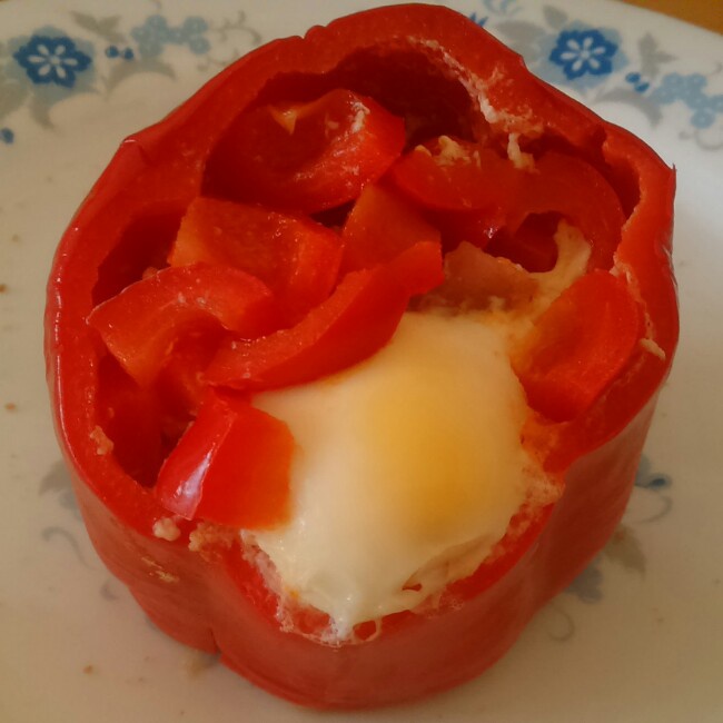 彩椒鸡蛋杯（早餐鸡蛋杯升级版）