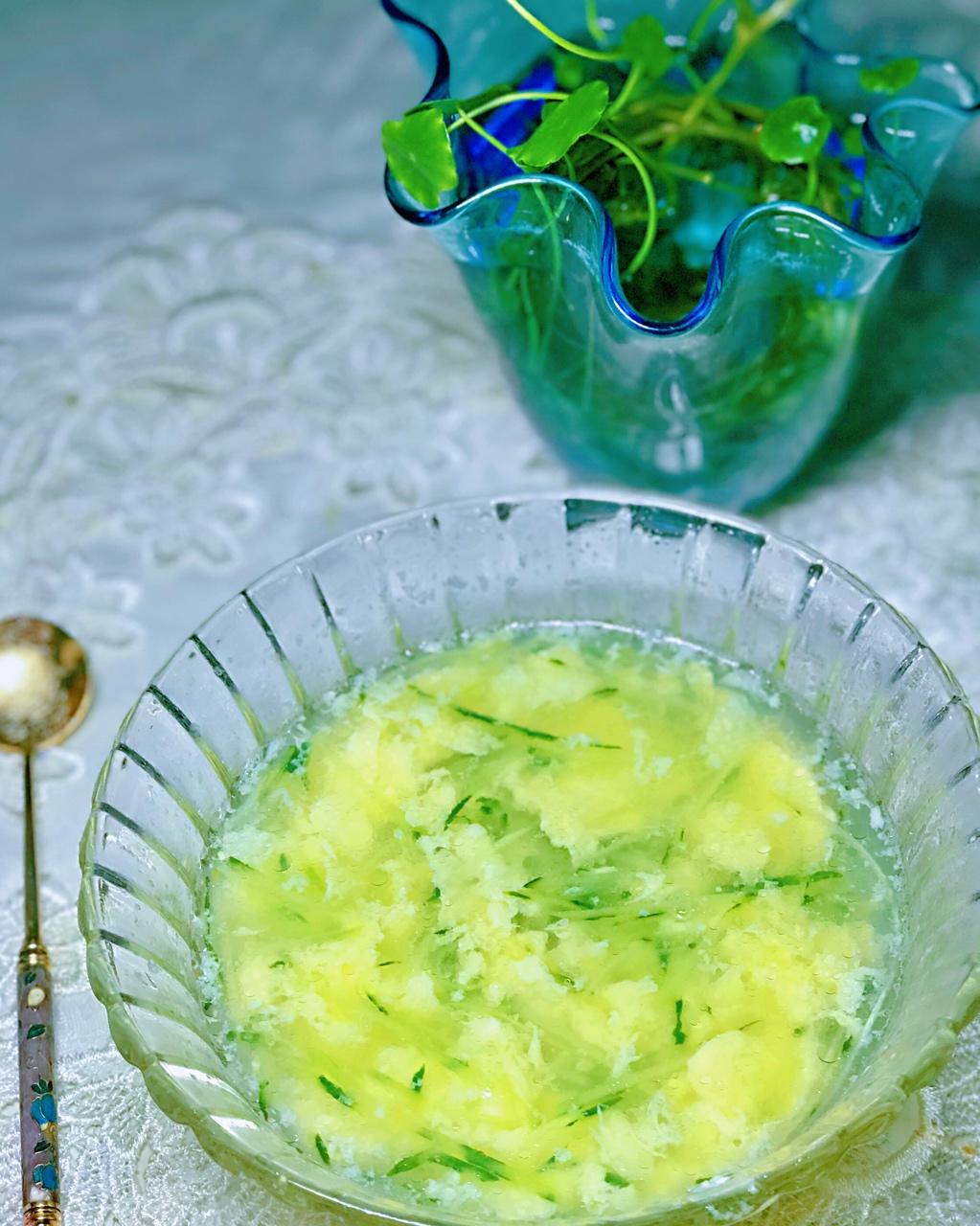 流光舞做的黄瓜丝蛋汤