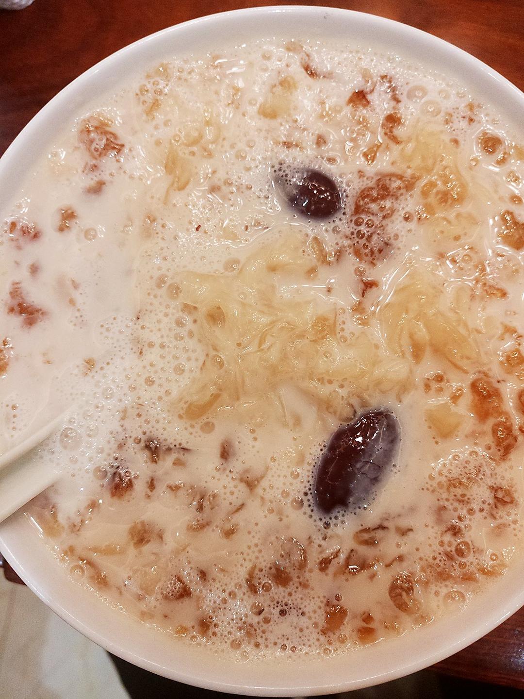养生壶炖桃胶