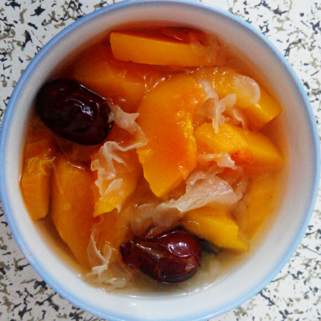 红枣木瓜银耳汤