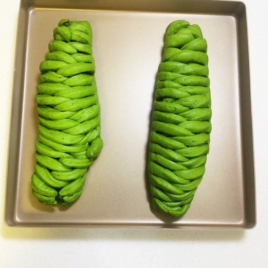 抹茶红豆面包