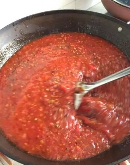 味道一流,做法简单--这个西红柿辣酱！的做法 步骤10
