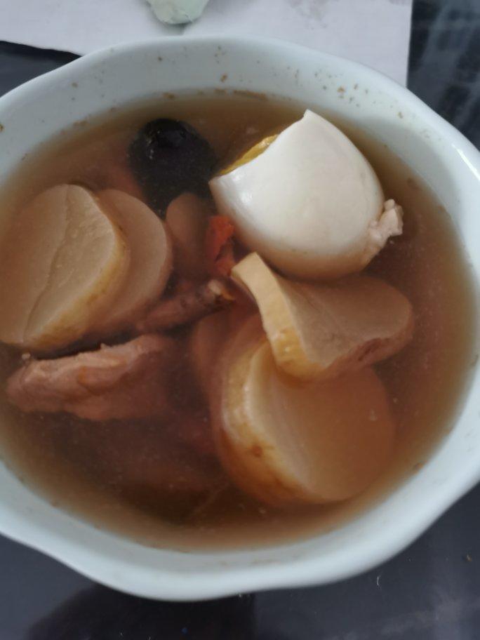 三人食