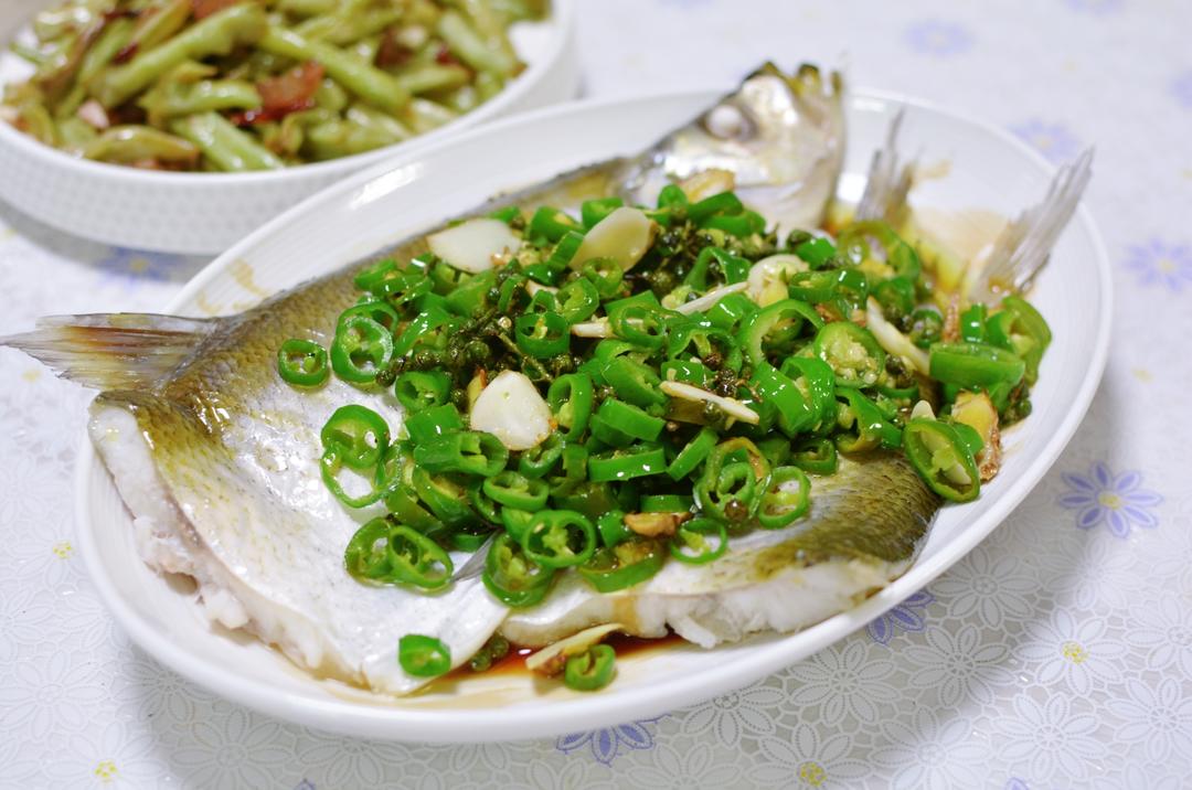 清蒸翘嘴