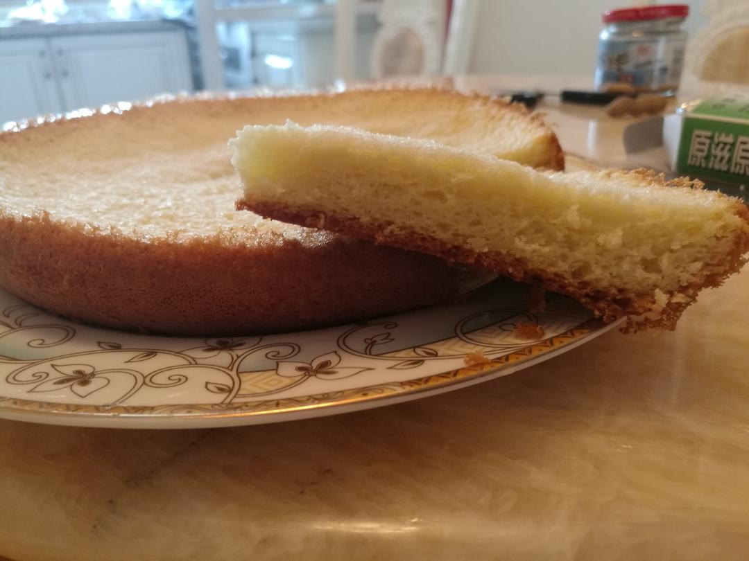 蛋糕 电饭锅蛋糕(全蛋海绵) shou秀做的电饭锅蛋糕(全蛋海绵)蛮松软的