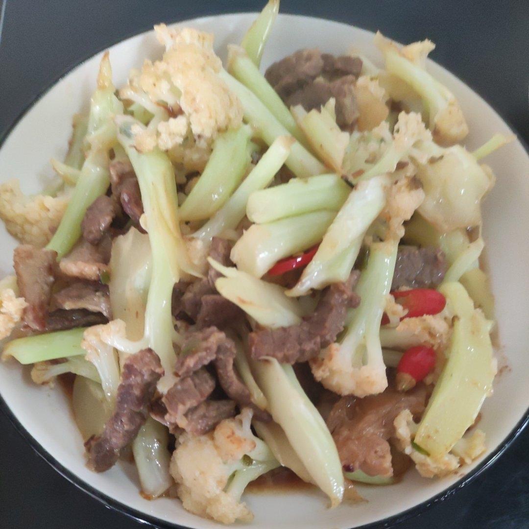 和饭店一个味道的干锅花菜