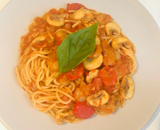 减脂番茄罗勒意面的做法