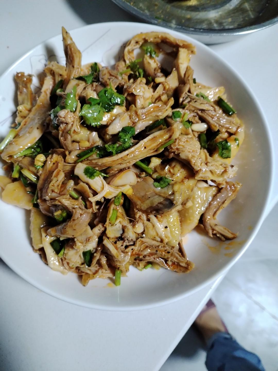 手撕鸡腿🦵
