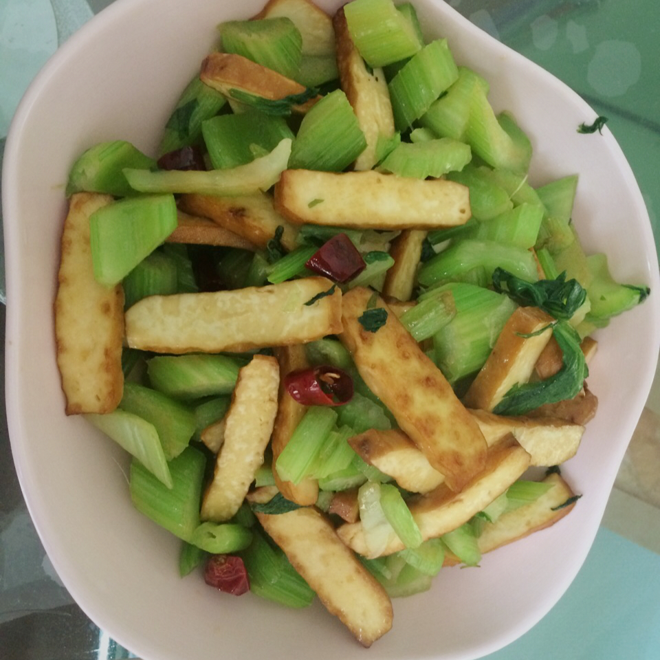 点点0dli做的西芹香干