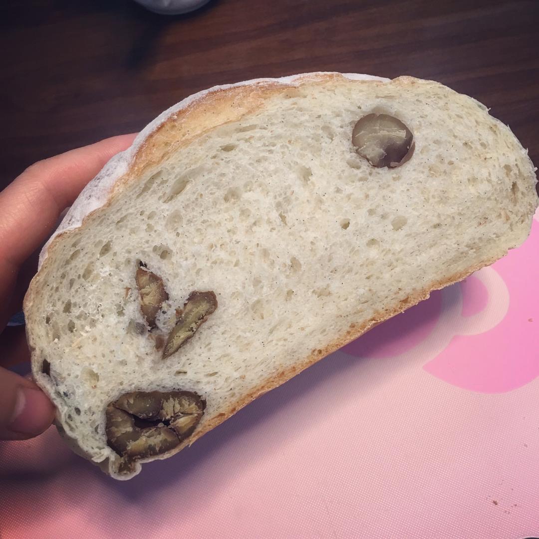 香草全麦栗子软欧
