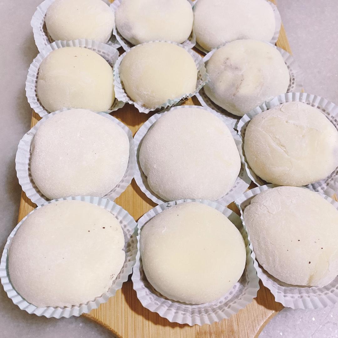 腹黑白胖子——奥利奥雪媚娘