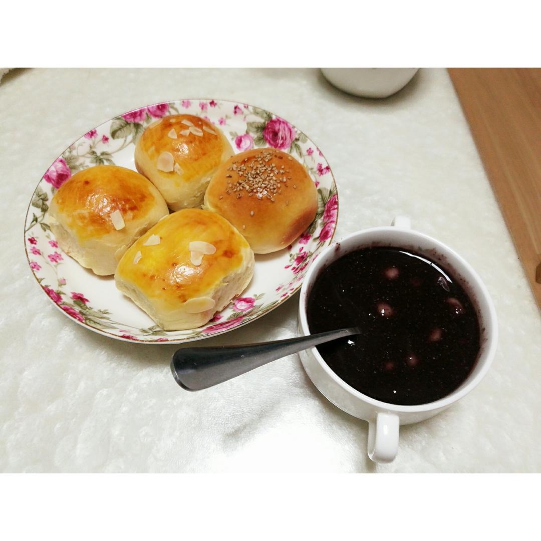 淡奶油软面包