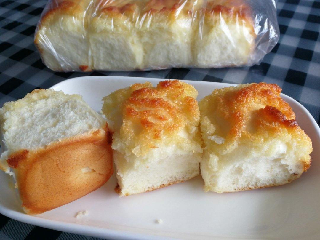 快手椰蓉小餐包（一次发酵照样柔软又拉丝）