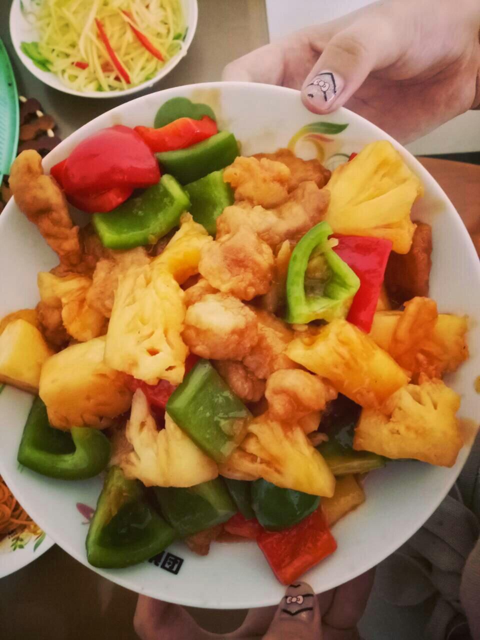 菠萝咕噜肉