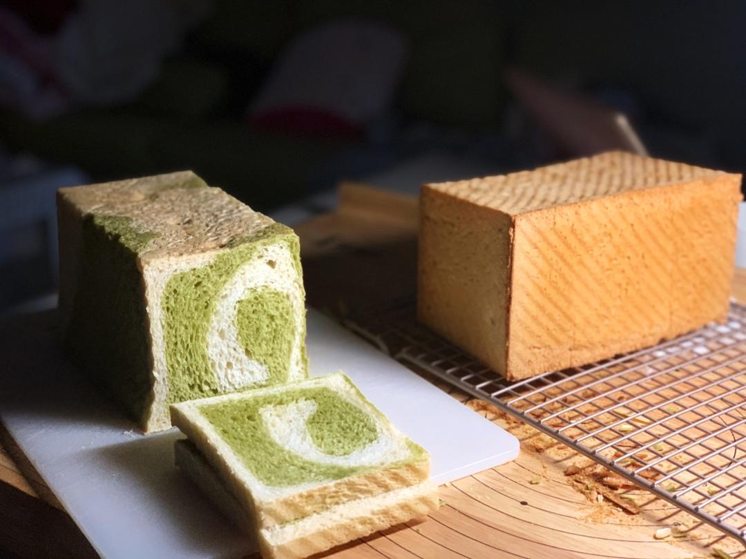 清香柔软的抹茶红豆吐司