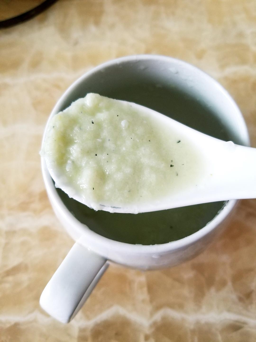 鳕鱼黄瓜泥的做法