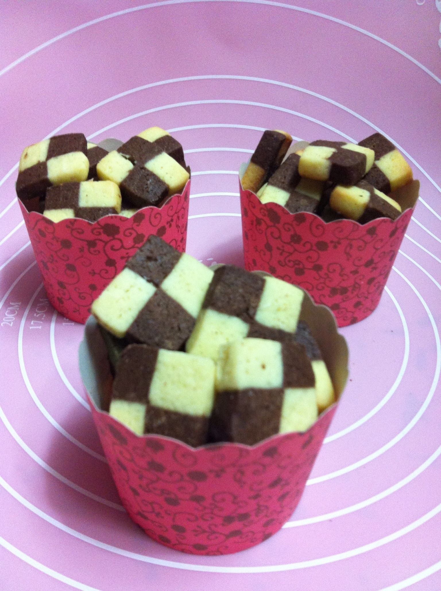 双色小棋格饼干