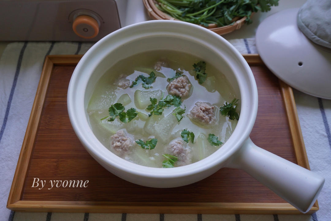 冬瓜丸子汤【moido 陌冬煲仔锅】