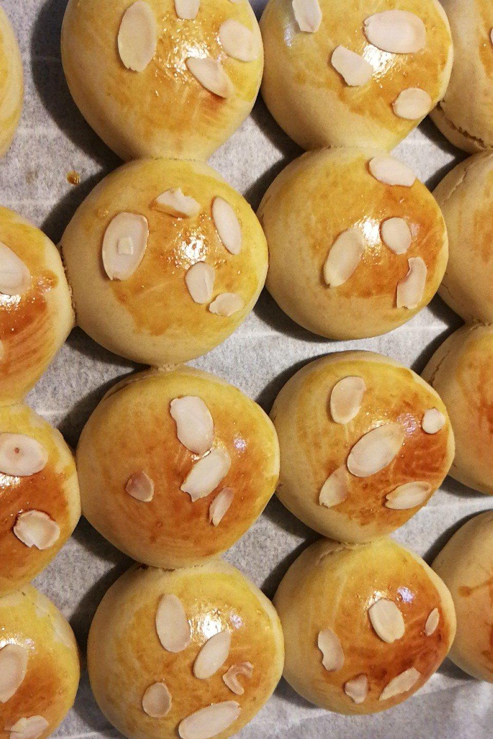 一次性发酵鲜奶油小面包