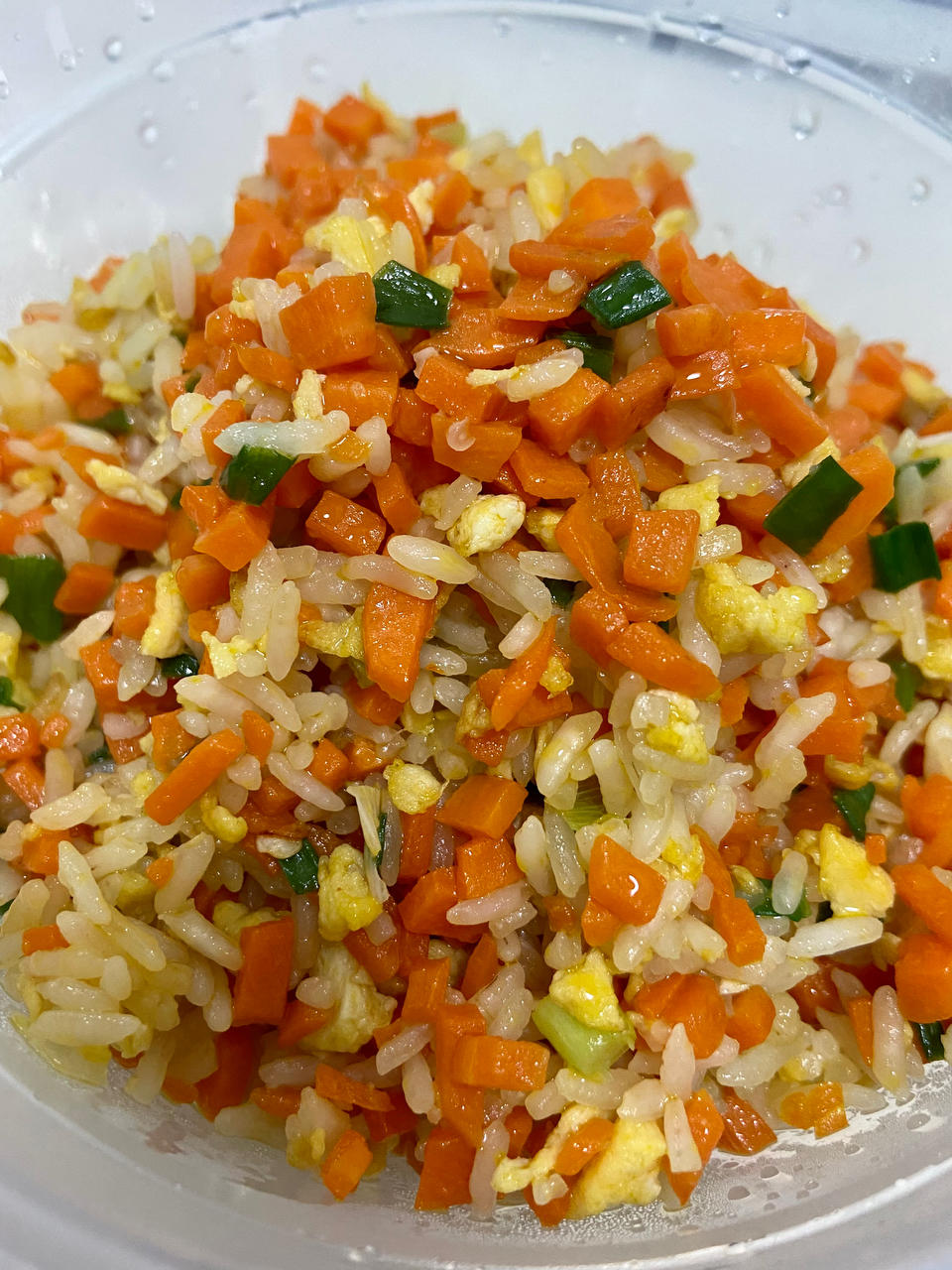 胡萝卜蛋炒饭