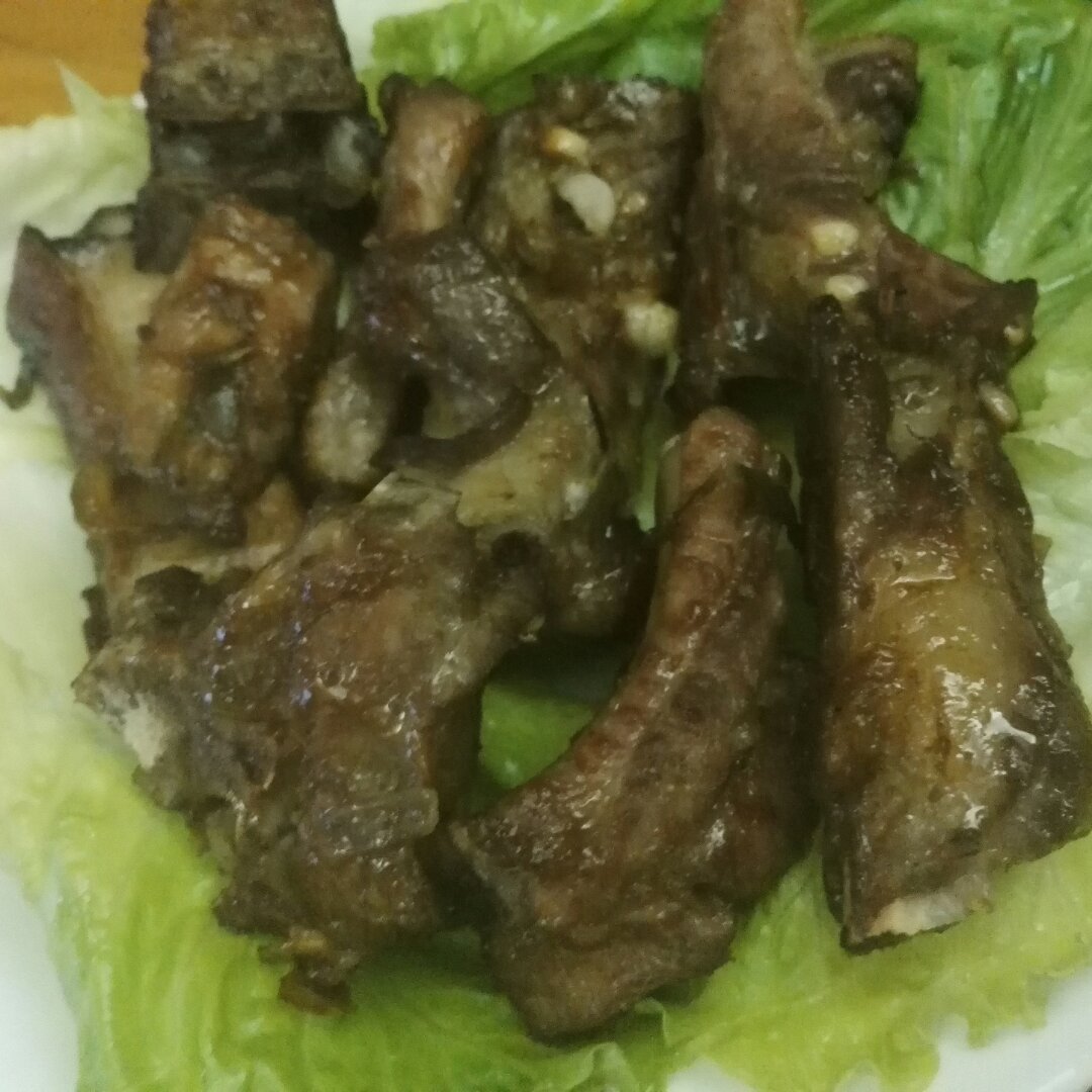 蒜香烤排骨