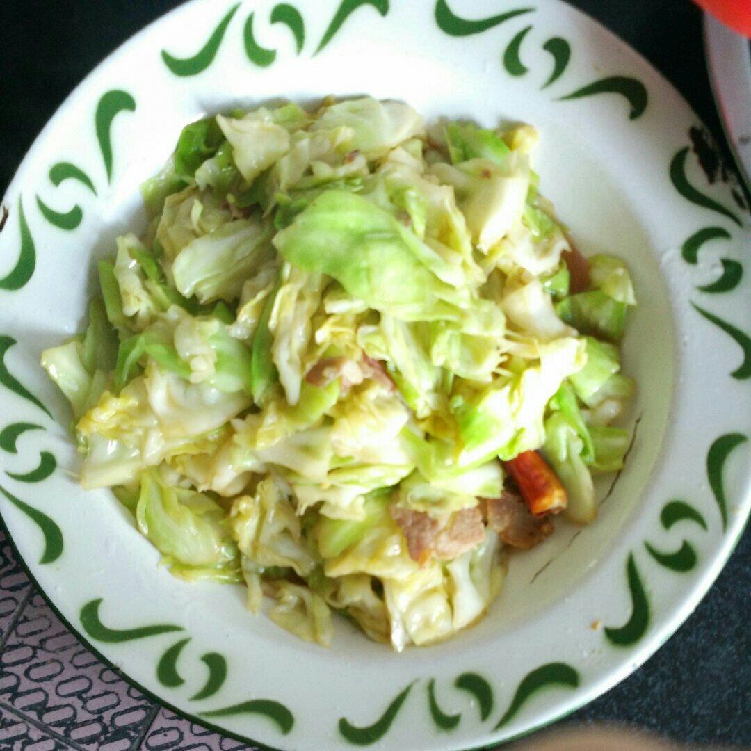 阿婆手撕包菜