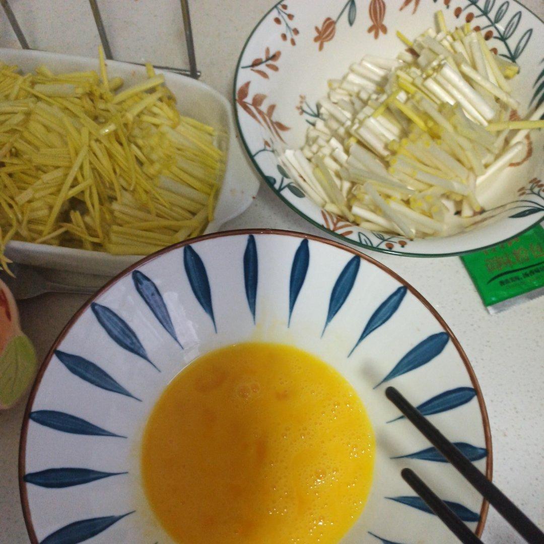 蒜黄炒鸡蛋