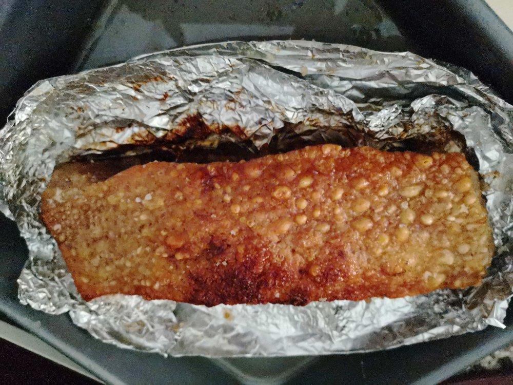 脆皮烧肉