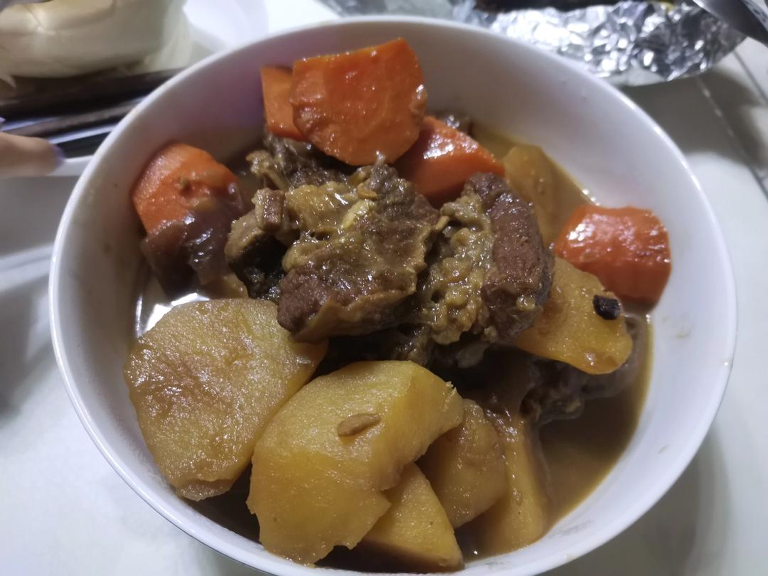 香焖牛排骨