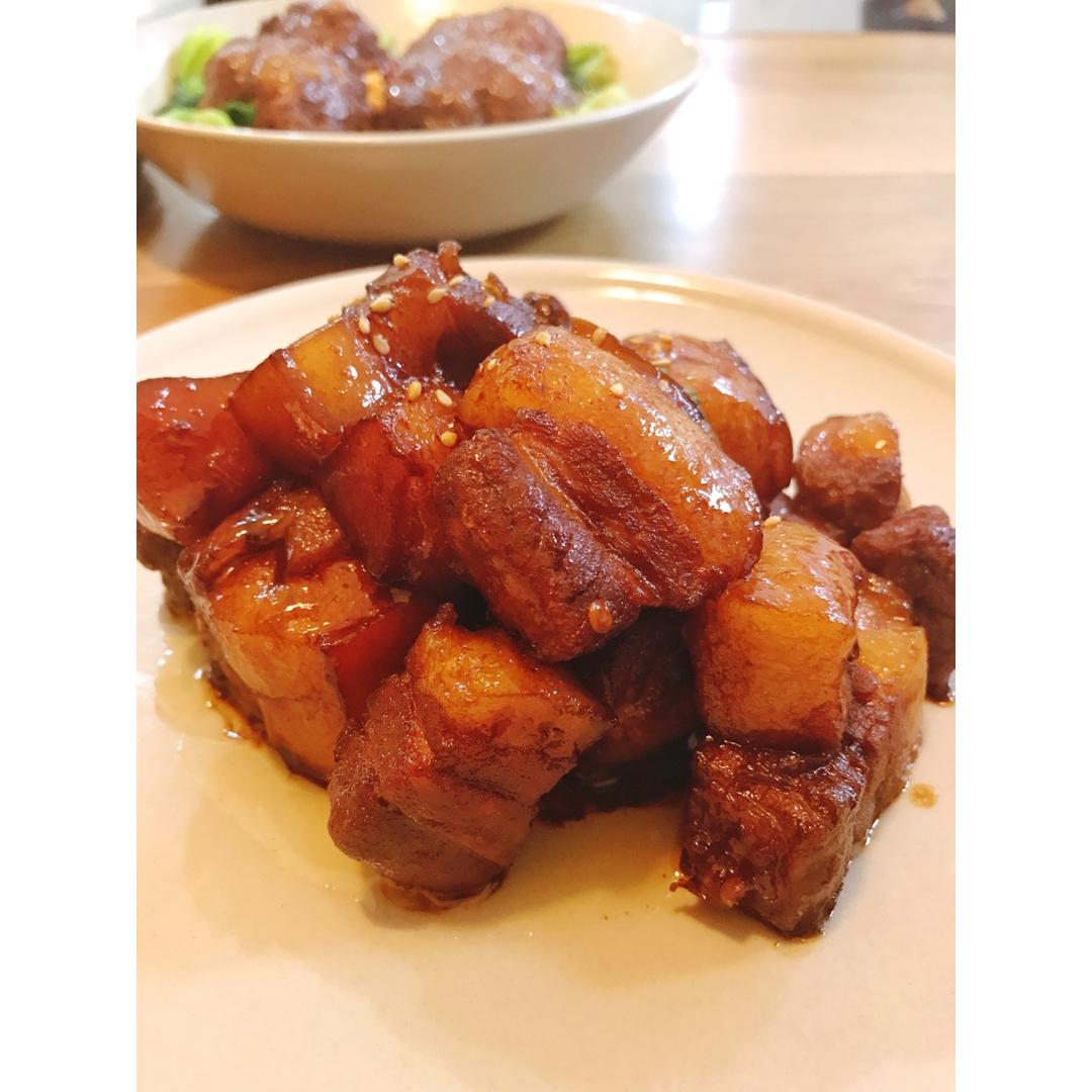 不焯水不放油的家常红烧肉