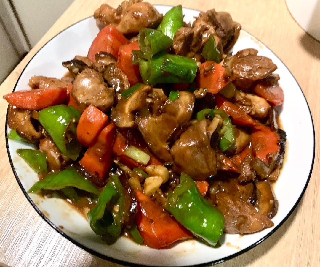 香菇鸡腿肉