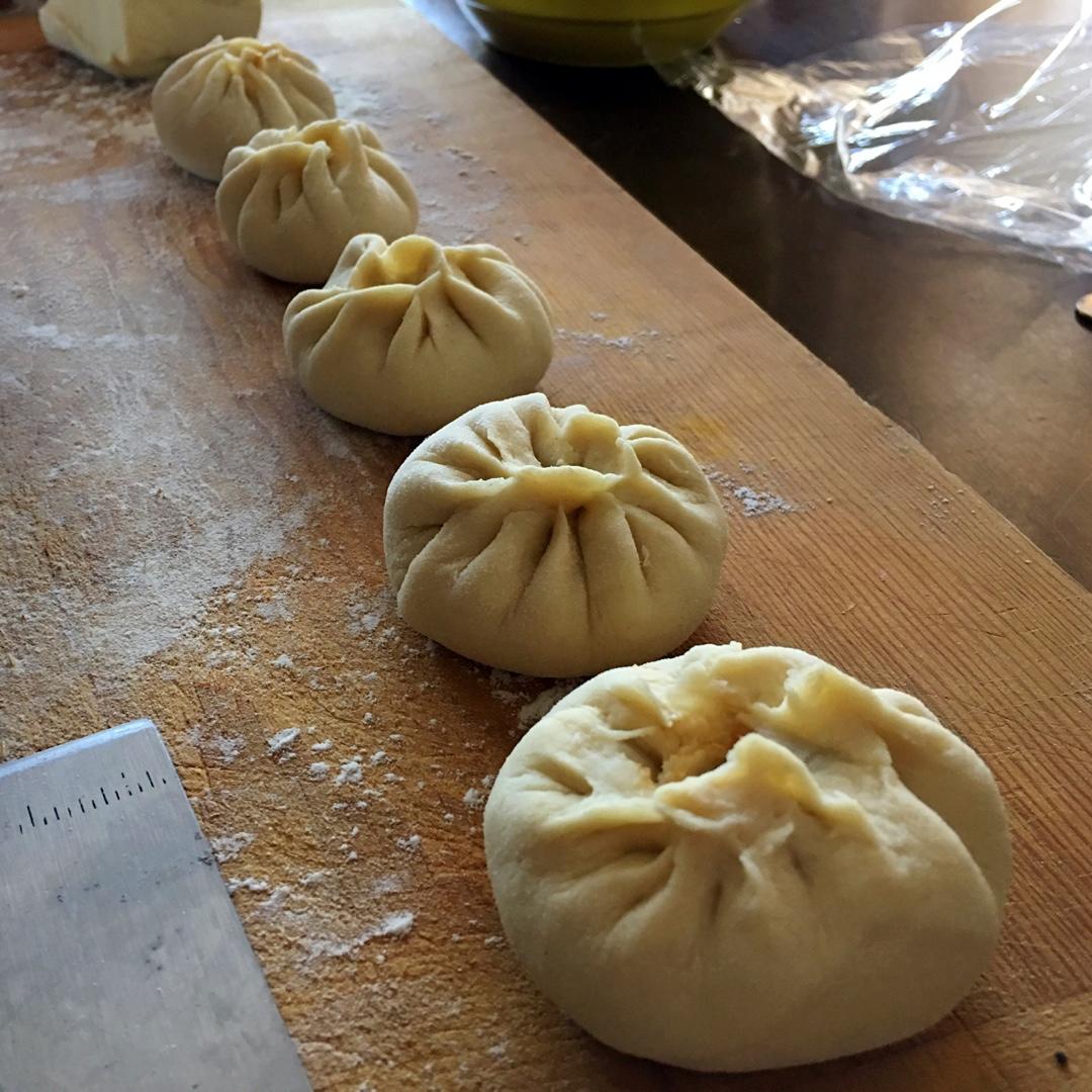 鲜美多汁的洋葱牛肉包子