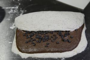 《割口发烧友的面包》— 巧克力豆大理石乡村面包的做法 步骤7