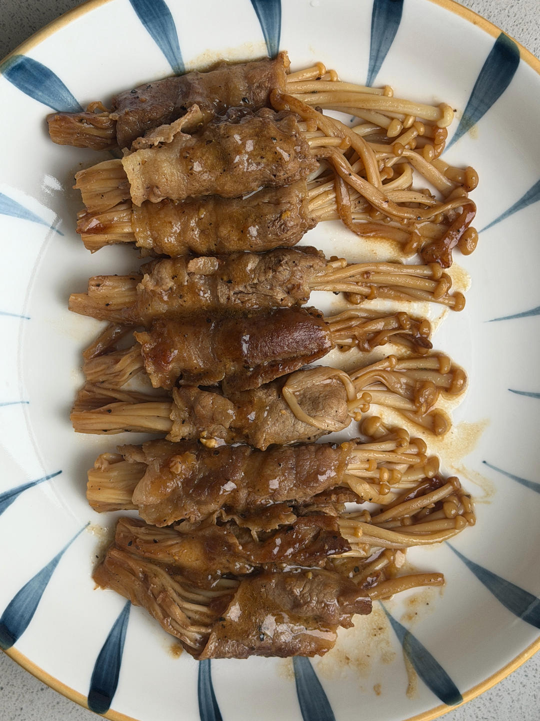 金针菇肥牛卷