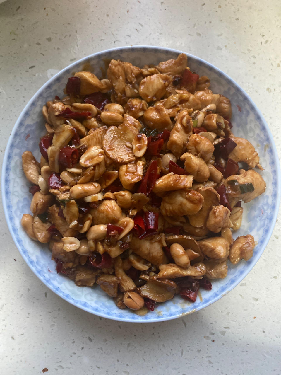 传统宫保鸡丁