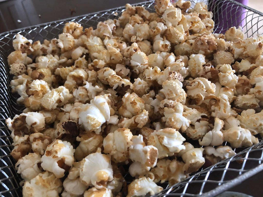 一招搞定小朋友的黄油焦糖爆米花，简单又好吃