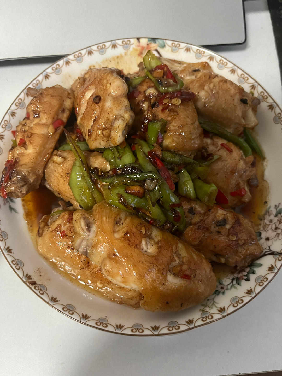 蒜香鸡翅，这才是鸡翅最好吃的做法