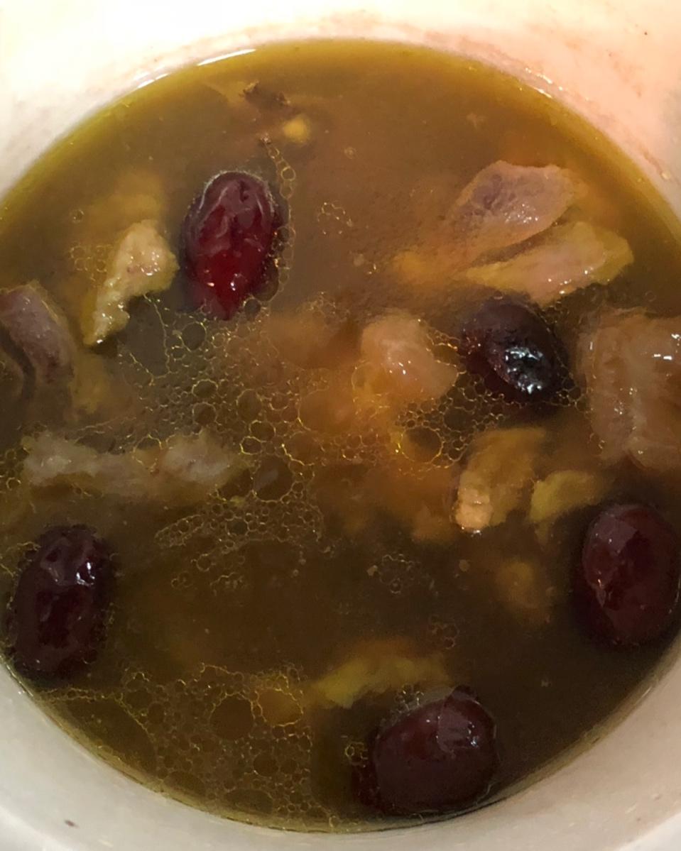 cindy zhang做的当归牛肉汤