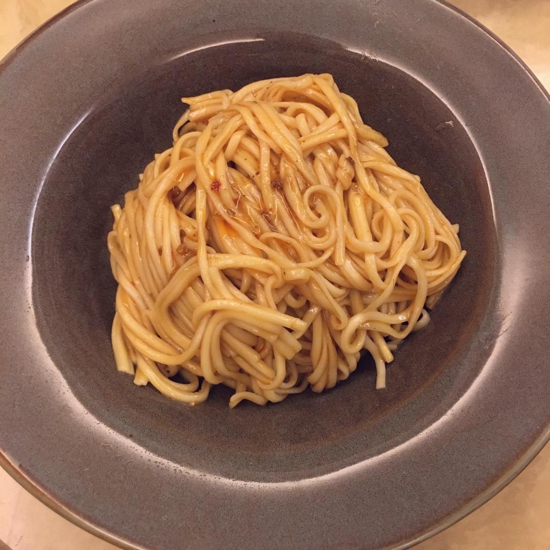 虾油拌面