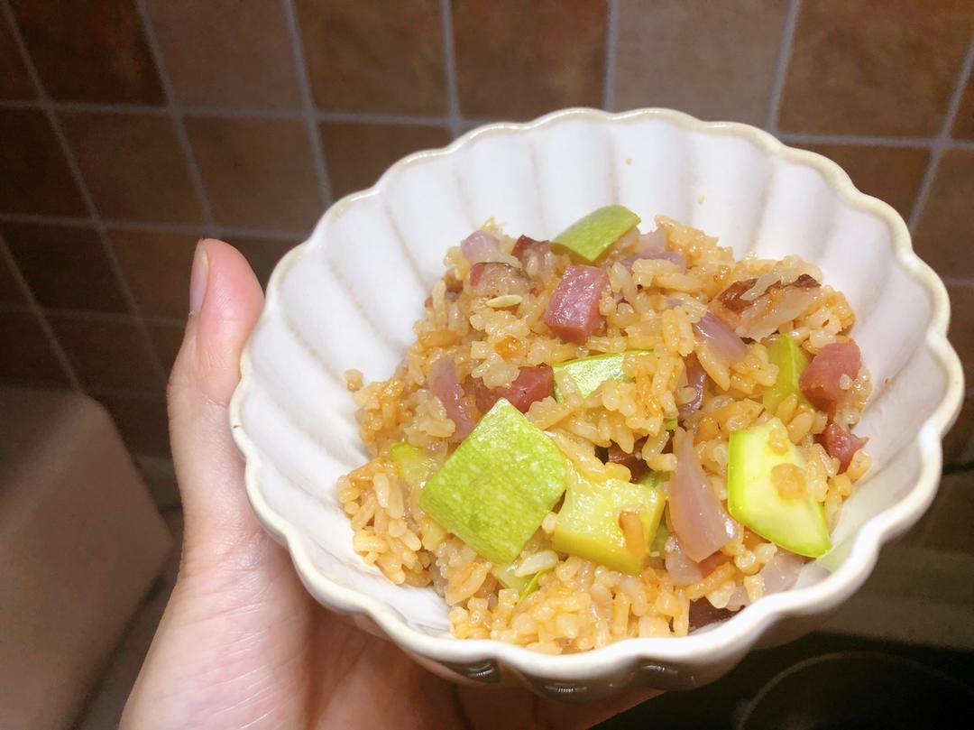 懒人煲仔饭（电饭煲速成）的做法