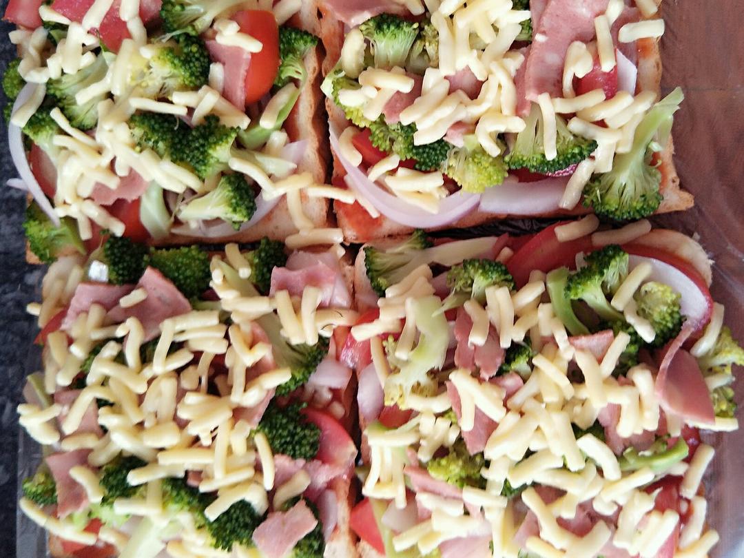 吐司培根小批萨