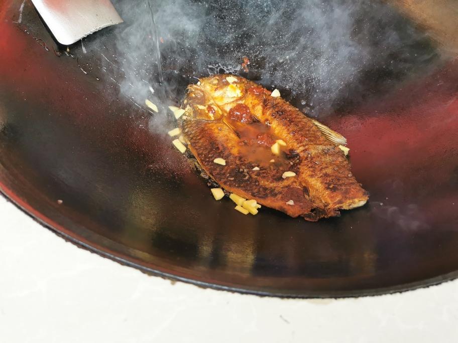 农村版红烧鱼