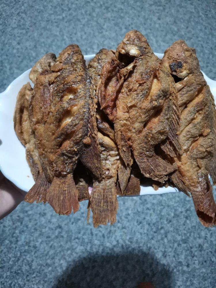 酥酥油炸罗非鱼