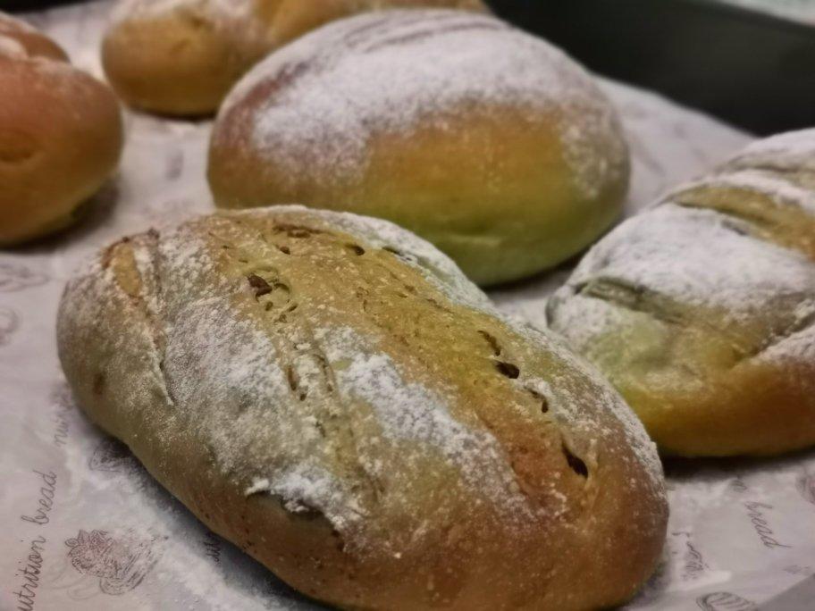 抹茶红豆麻糬软欧面包