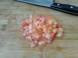 茄汁鸡丸浓汤面的做法 步骤4
