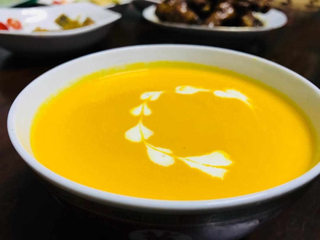 奶油南瓜浓汤