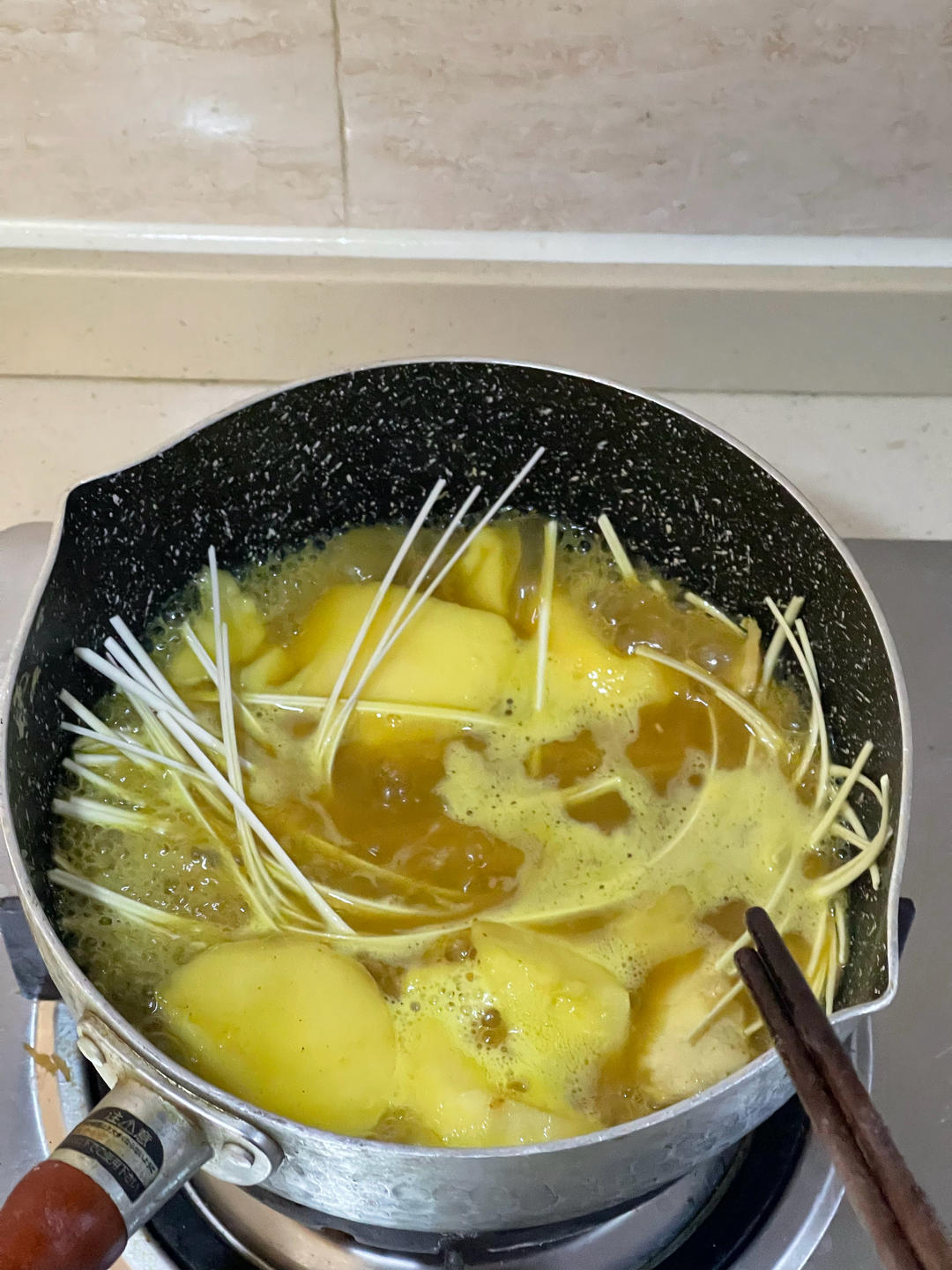 苹果鸡胸肉咖喱面（减脂邪修）